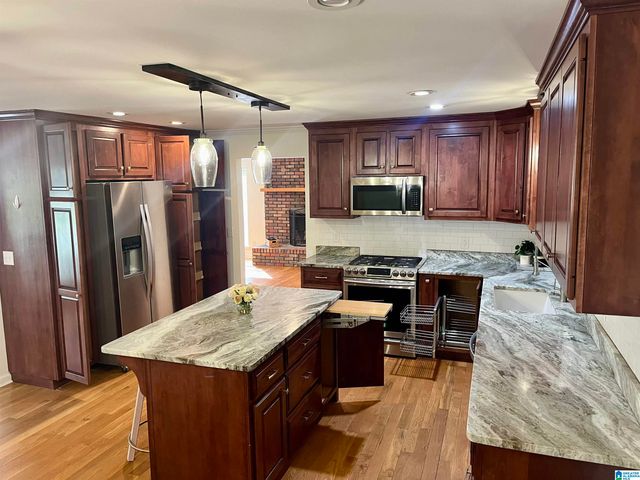 1220 W FOREST DRIVE, Gardendale, AL 35071