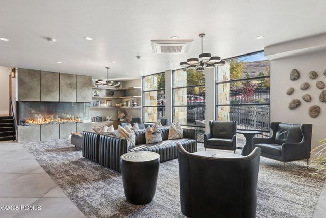 909 W Peace Tree Trail Trail 304, Kamas, UT 84036