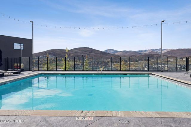 909 W Peace Tree Trail Trail 304, Kamas, UT 84036