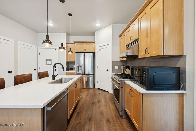 909 W Peace Tree Trail Trail 304, Kamas, UT 84036