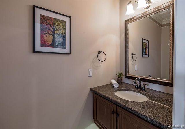 1550 Dakota Court, Oxford, MI 48371