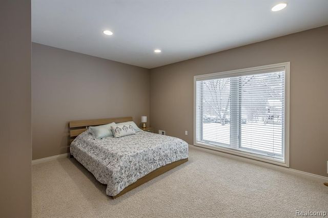 1550 Dakota Court, Oxford, MI 48371