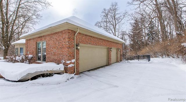 1550 Dakota Court, Oxford, MI 48371