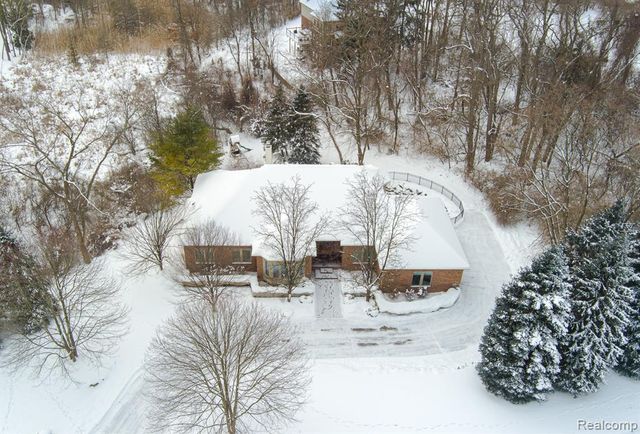 1550 Dakota Court, Oxford, MI 48371