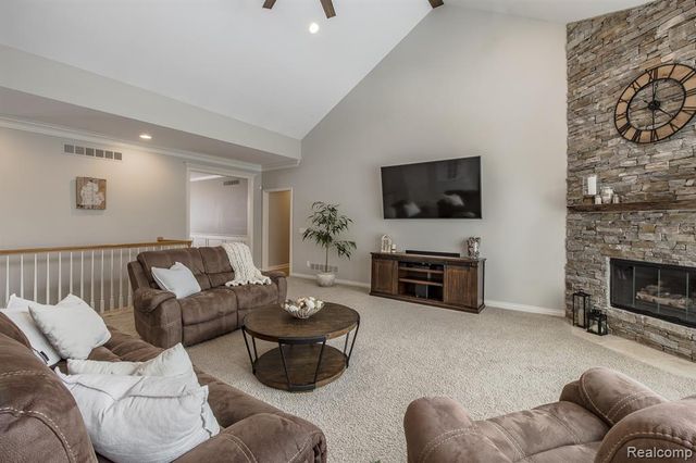 1550 Dakota Court, Oxford, MI 48371