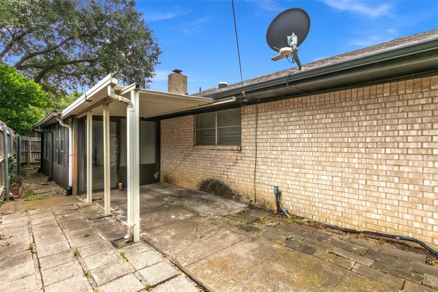 4908 Inverness Avenue, Fort Worth, TX 76132