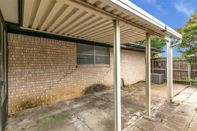 4908 Inverness Avenue, Fort Worth, TX 76132