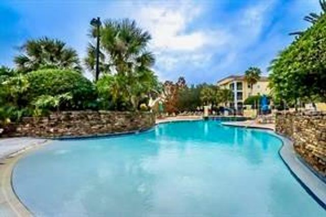 2443 LEGACY LAKE DRIVE 2443, Maitland, FL 32751