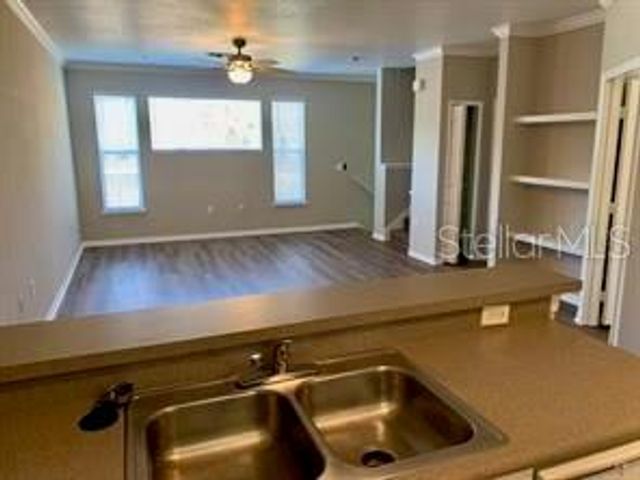 2443 LEGACY LAKE DRIVE 2443, Maitland, FL 32751