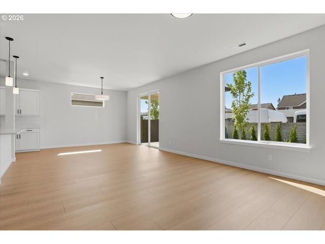 12201 Ne 107TH Way, Vancouver, WA 98682