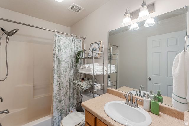 55 E OLD STATION WAY, North Salt Lake, UT 84054