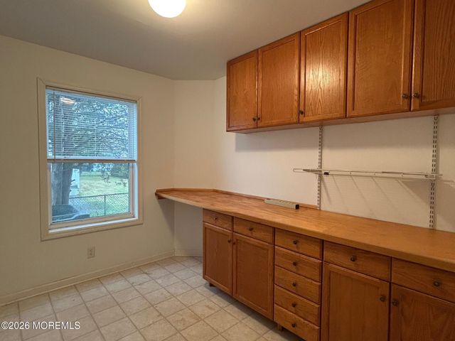 102 Hollyberry Drive, Toms River, NJ 08753