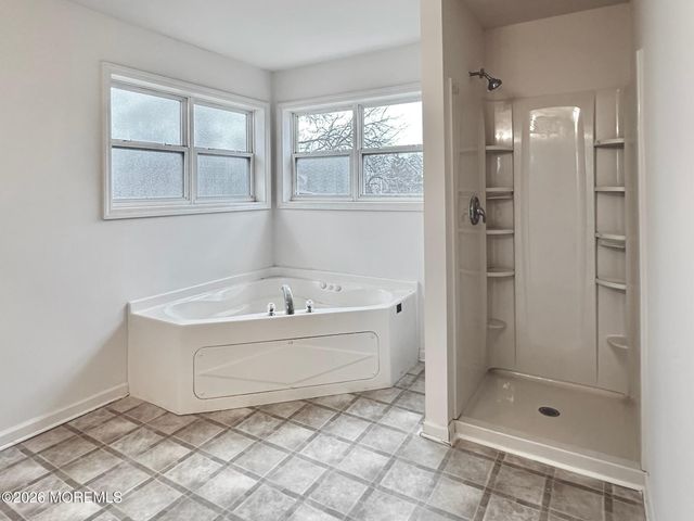 102 Hollyberry Drive, Toms River, NJ 08753