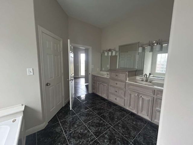 6202 Bourbonais Dr, Corpus Christi, TX 78414