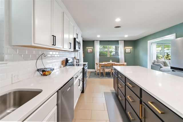 4912 Odessa Avenue, Fort Worth, TX 76133