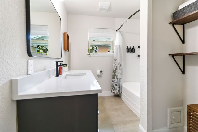 4912 Odessa Avenue, Fort Worth, TX 76133