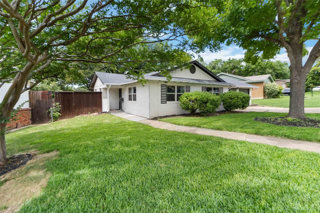 4912 Odessa Avenue, Fort Worth, TX 76133