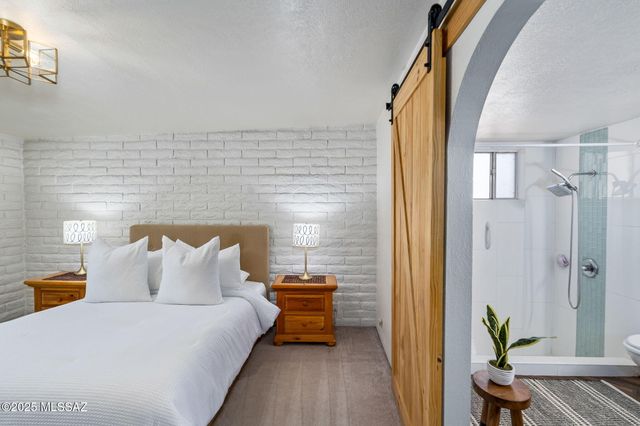 6070 W Desert Marigold Lane, Tucson, AZ 85742