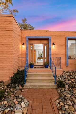 6070 W Desert Marigold Lane, Tucson, AZ 85742