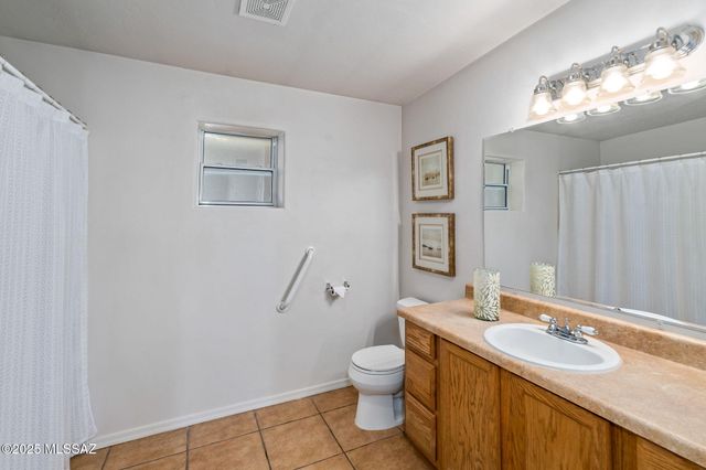 6070 W Desert Marigold Lane, Tucson, AZ 85742
