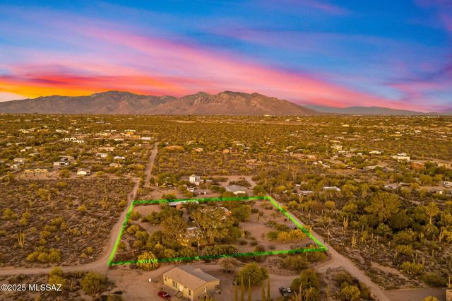 6070 W Desert Marigold Lane, Tucson, AZ 85742
