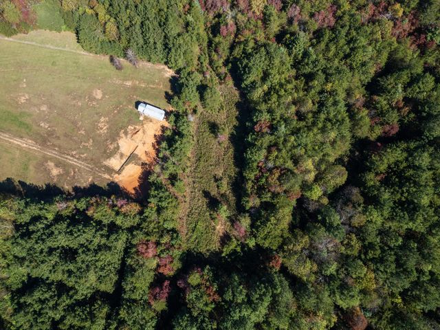 227 Mcallister Road, Copperhill, TN 37317