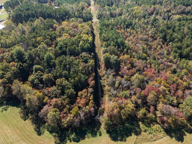 227 Mcallister Road, Copperhill, TN 37317