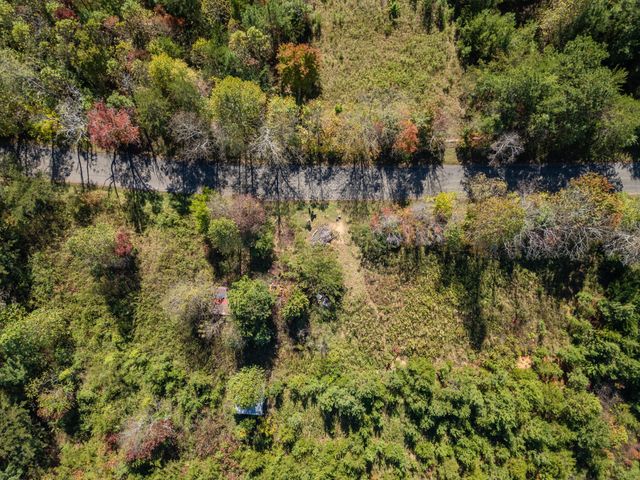 227 Mcallister Road, Copperhill, TN 37317