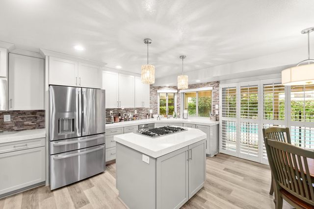 8833 Mountbatten Way, Elk Grove, CA 95624