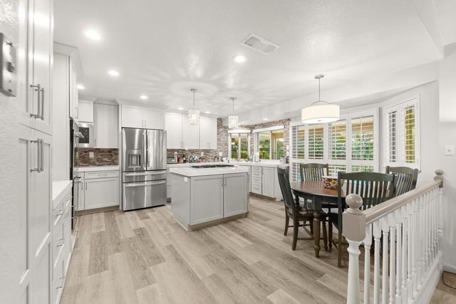 8833 Mountbatten Way, Elk Grove, CA 95624