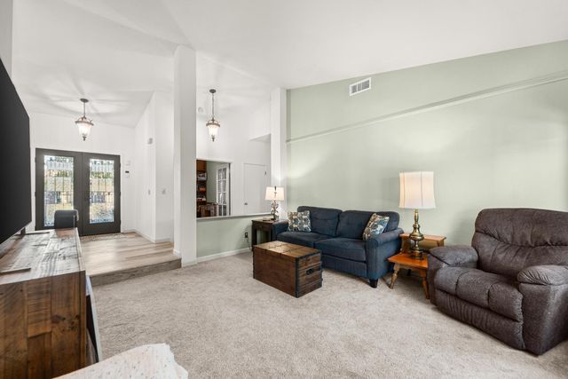 8833 Mountbatten Way, Elk Grove, CA 95624