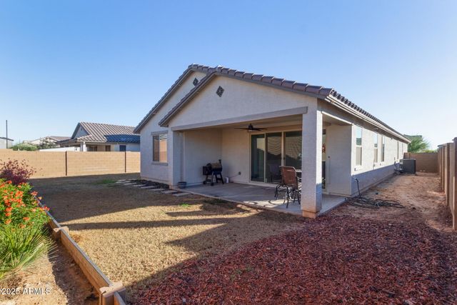 18572 W COTTONTAIL Lane, Wittmann, AZ 85361