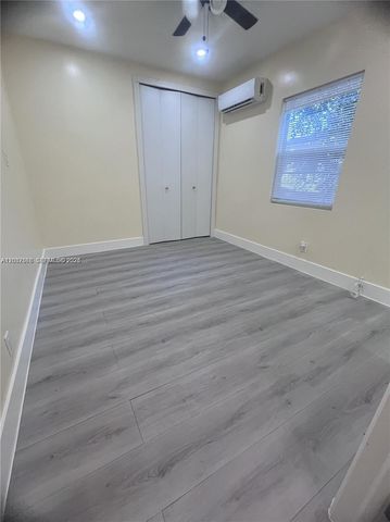 2434 Polk Street, Hollywood, FL 33020