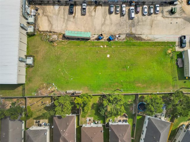 7951 Barker Cypress Road, Cypress, TX 77433