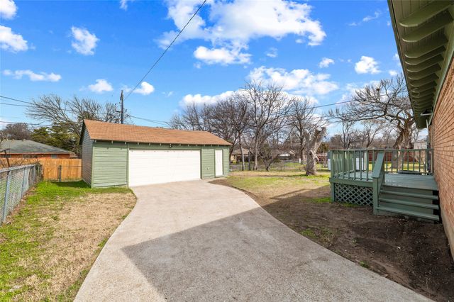 717 Calcutta Drive, Dallas, TX 75241