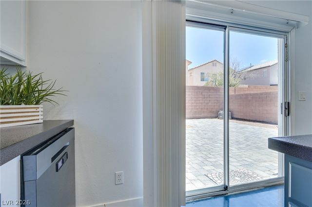 7016 Flowering Willow Street, Las Vegas, NV 89148