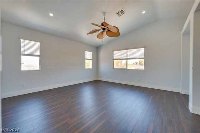7016 Flowering Willow Street, Las Vegas, NV 89148