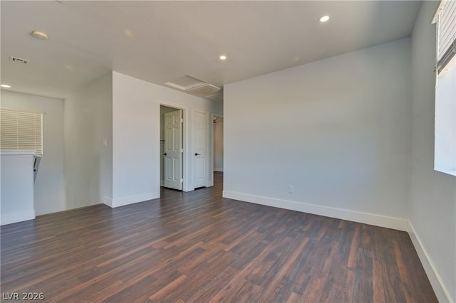 7016 Flowering Willow Street, Las Vegas, NV 89148