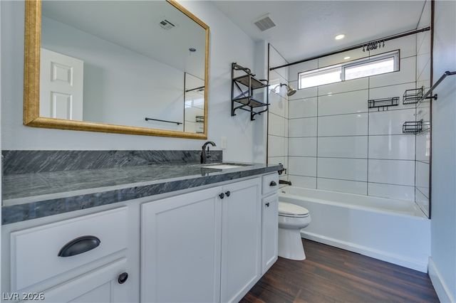 7016 Flowering Willow Street, Las Vegas, NV 89148
