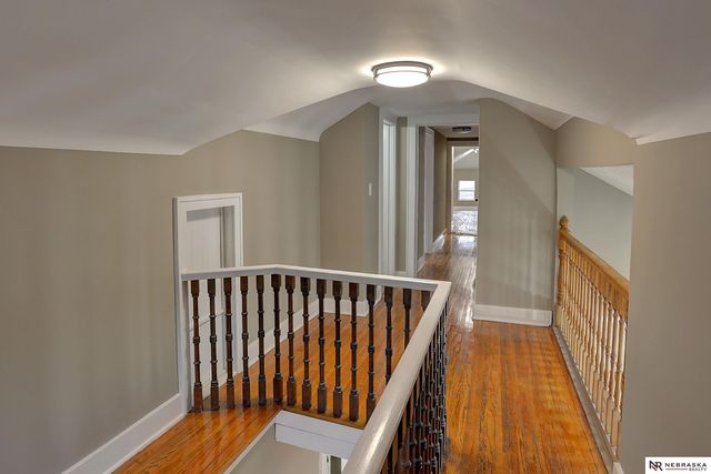 5216 S 38th Street, Omaha, NE 68107