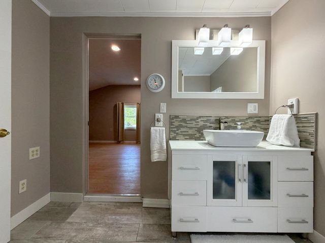 6047 N State Road, Richfield Twp, MI 48423