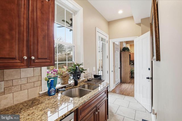 302 S FRONT ST, Wrightsville, PA 17368