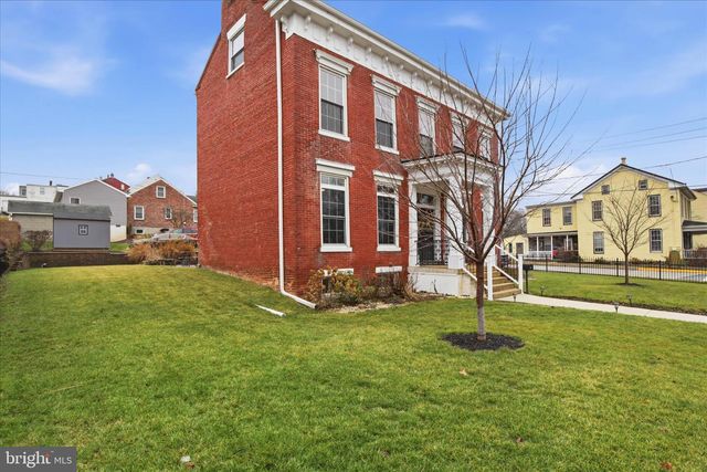 302 S FRONT ST, Wrightsville, PA 17368