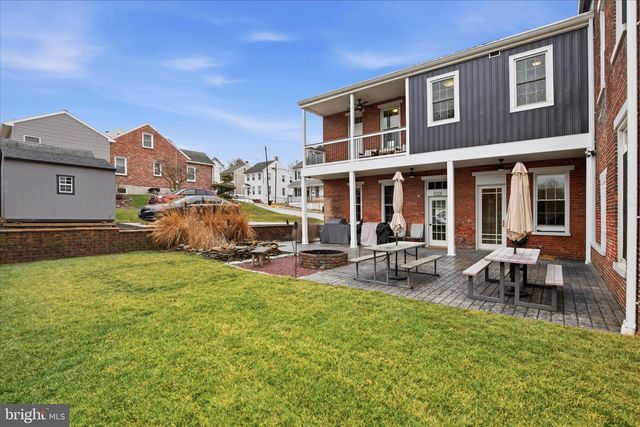 302 S FRONT ST, Wrightsville, PA 17368