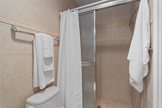 7600 W 12th Ave, Hialeah, FL 33014