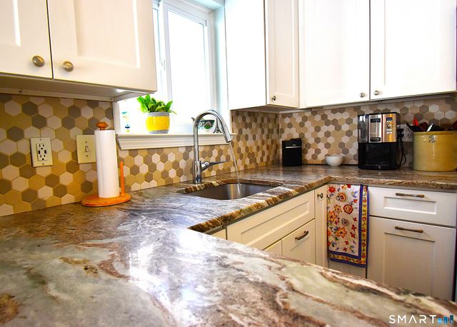 925 Oronoke Road 38A, Waterbury, CT 06708