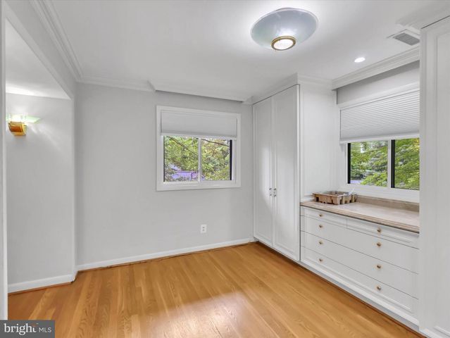 6509 BRADLEY BLVD, Bethesda, MD 20817