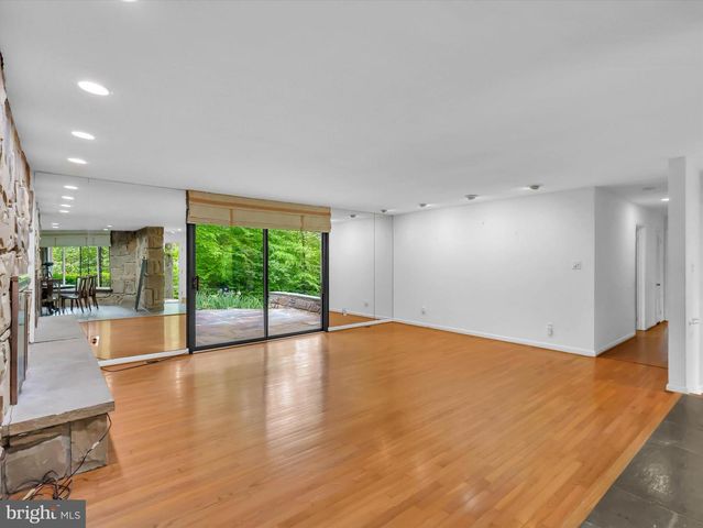 6509 BRADLEY BLVD, Bethesda, MD 20817