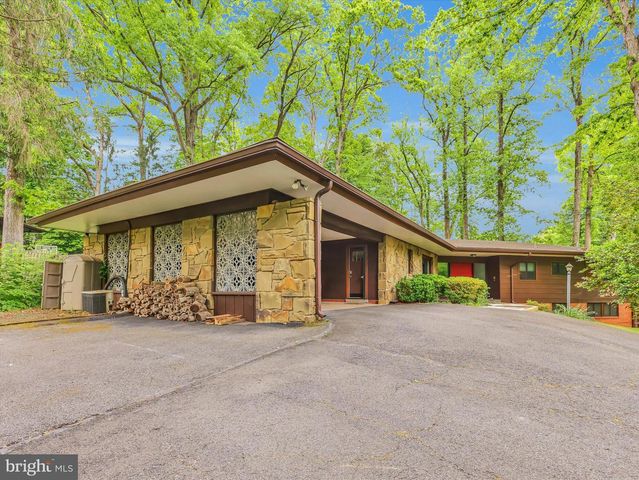 6509 BRADLEY BLVD, Bethesda, MD 20817