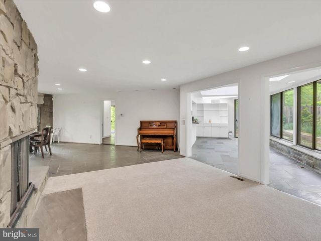 6509 BRADLEY BLVD, Bethesda, MD 20817